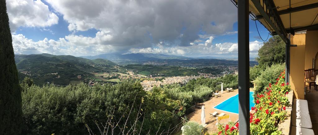 Residenza D'Epoca Eremo Delle Grazie Hotel Monteluco Bagian luar foto