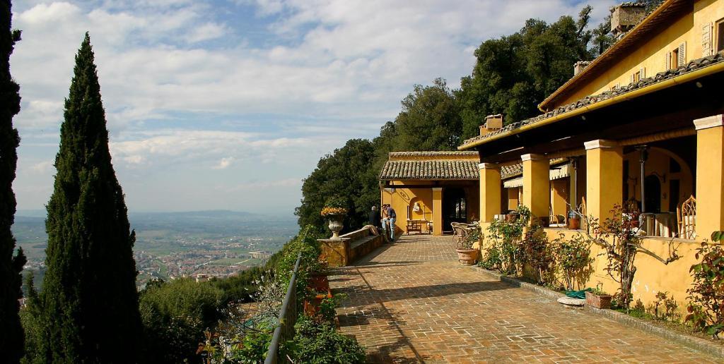 Residenza D'Epoca Eremo Delle Grazie Hotel Monteluco Bagian luar foto