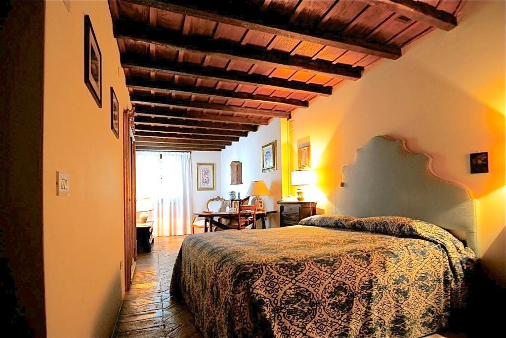 Residenza D'Epoca Eremo Delle Grazie Hotel Monteluco Ruang foto