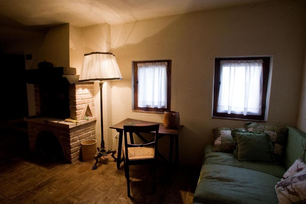 Residenza D'Epoca Eremo Delle Grazie Hotel Monteluco Ruang foto