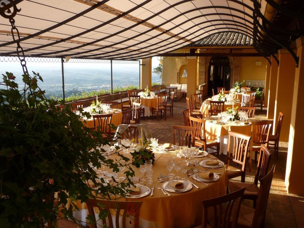 Residenza D'Epoca Eremo Delle Grazie Hotel Monteluco Bagian luar foto