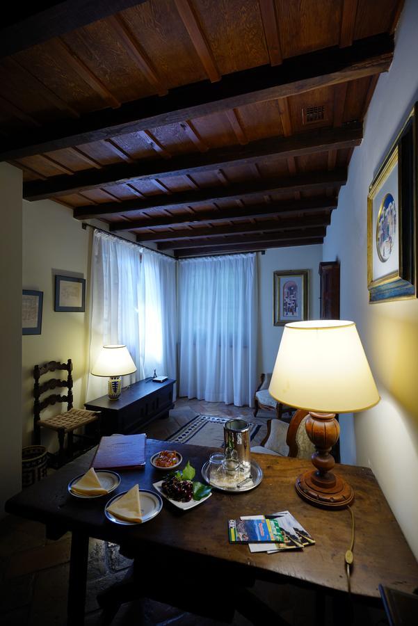 Residenza D'Epoca Eremo Delle Grazie Hotel Monteluco Bagian luar foto